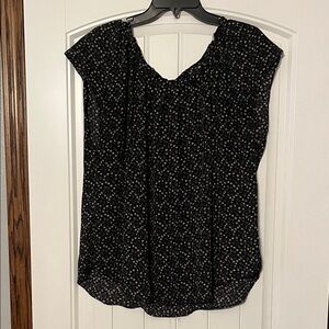 LC Lauren Conrad Black and White Dotted Blouse